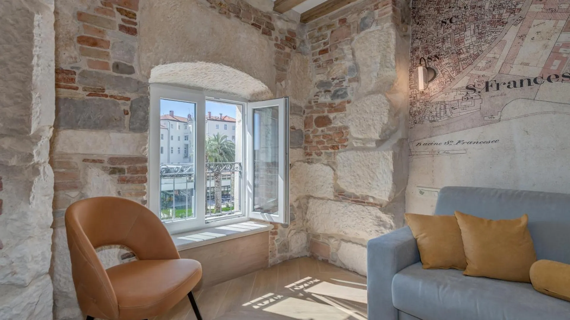 Grand Palace Luxury Retreat - Tale Of The Sea Split
