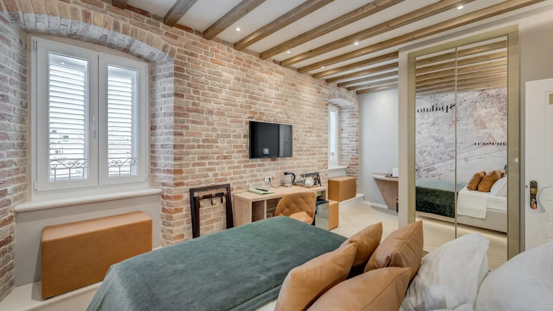 Grand Palace Luxury Retreat - Tale Of The Sea Split Croatia
