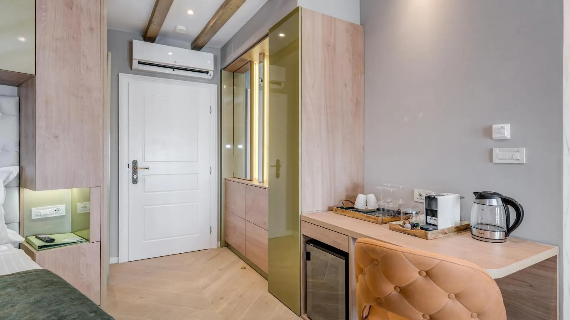 Guest house Grand Palace Luxury Retreat - Tale Of The Sea Split
