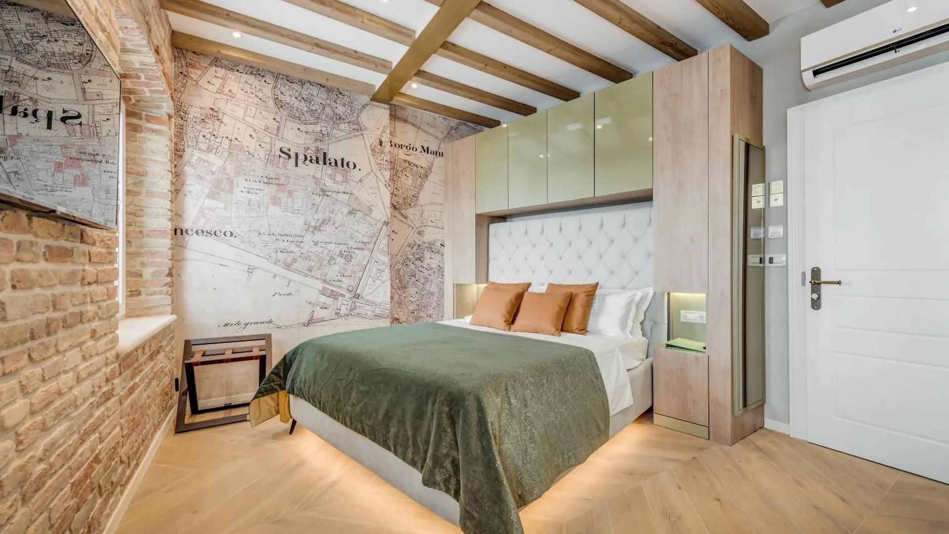 **** Guest house Grand Palace Luxury Retreat - Tale Of The Sea Split Croatia