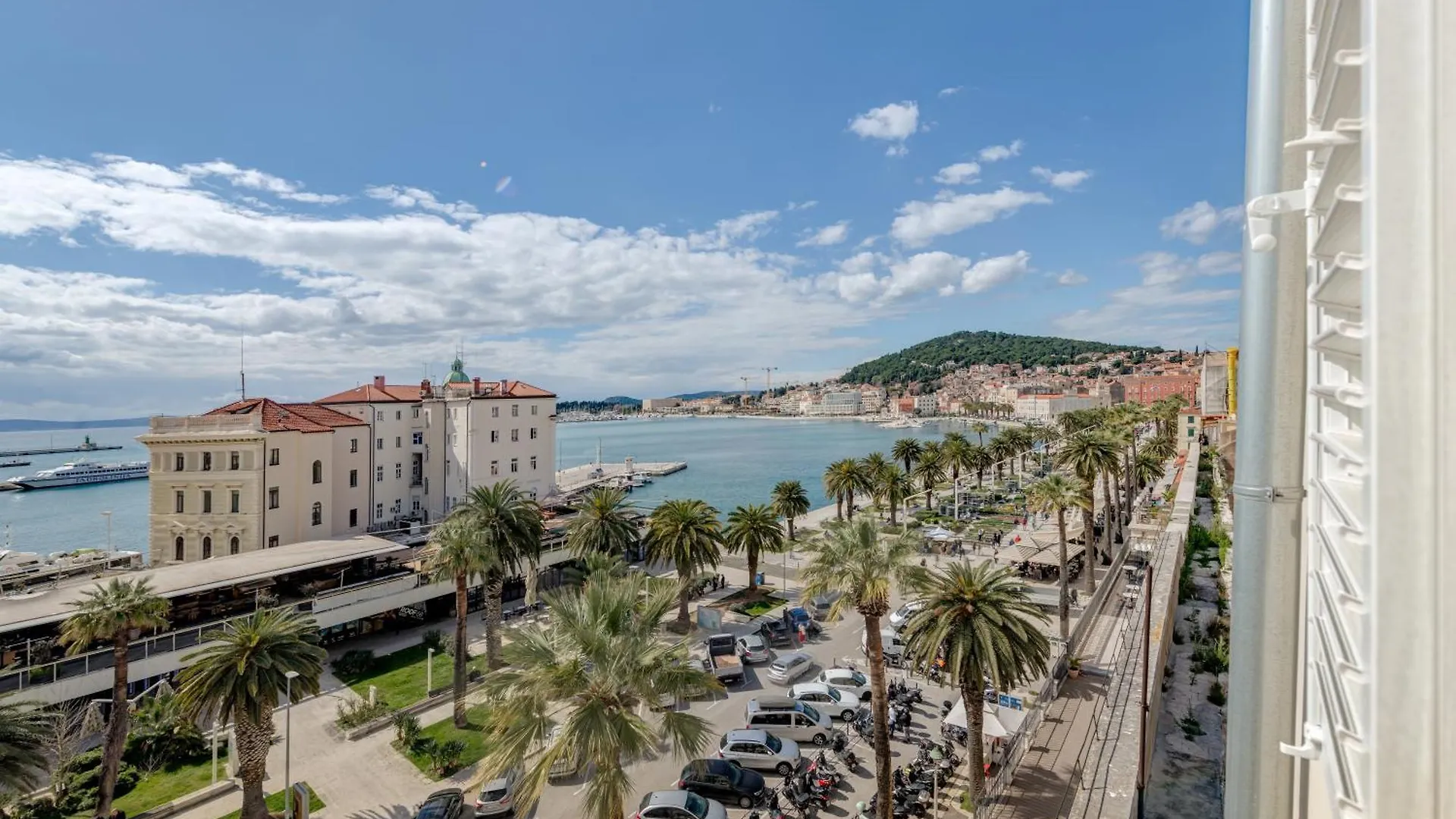 Grand Palace Luxury Retreat - Tale Of The Sea Split