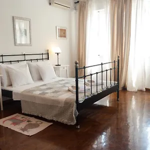 4* Pensión Indigo