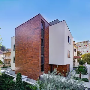 Апарт-отель By Vestibul Palace, Сплит