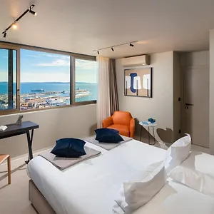 4* Pensión Royal Suites-sky